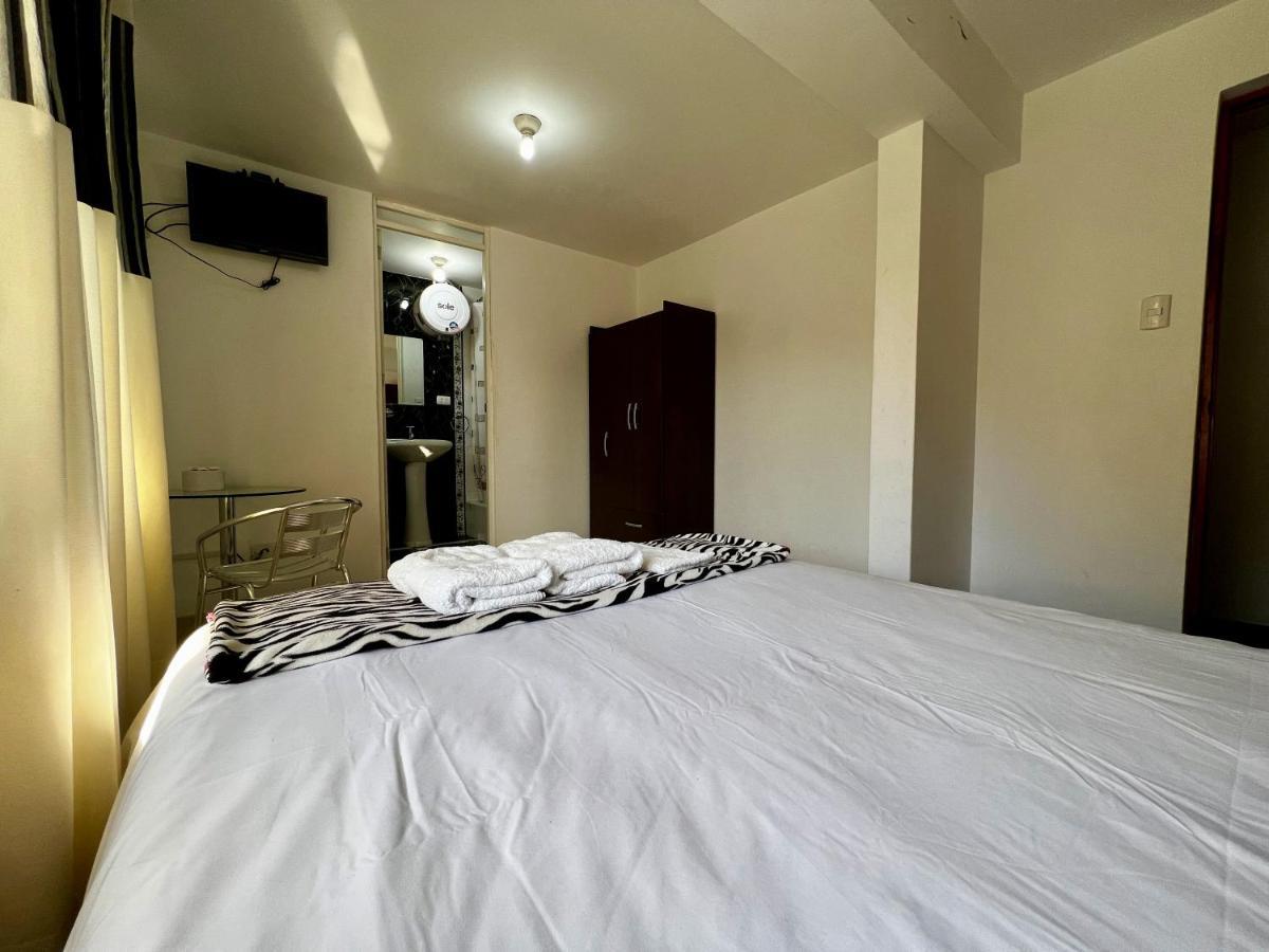 Hostal Santa Rosa Caraz ภายนอก รูปภาพ