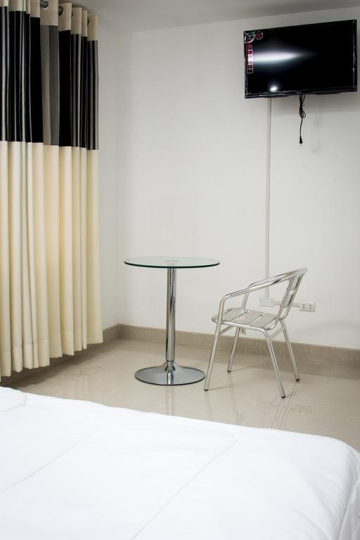 Hostal Santa Rosa Caraz ห้อง รูปภาพ